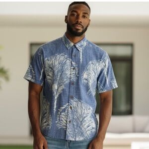 Tommy Bahama 100% Silk Luminescent Fronds Camp Shirt Blue/White like new!! Sz XL